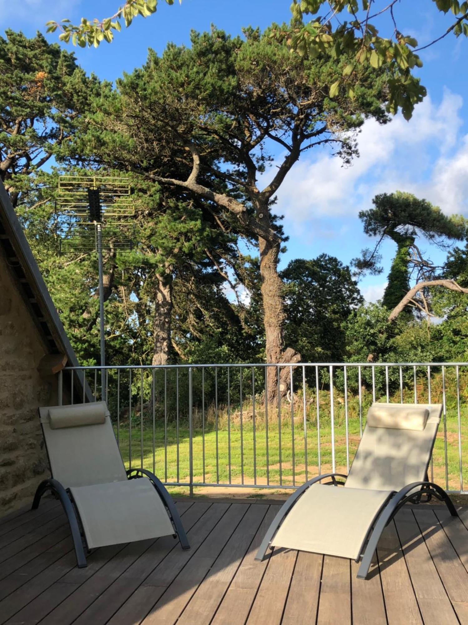 Les Ecolodges Sous Le Phare Louannec Ngoại thất bức ảnh
